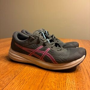 ASICS Patriot 11 Women's Running Shoes Dark Grey Pink 1012A705 Size 8.5
